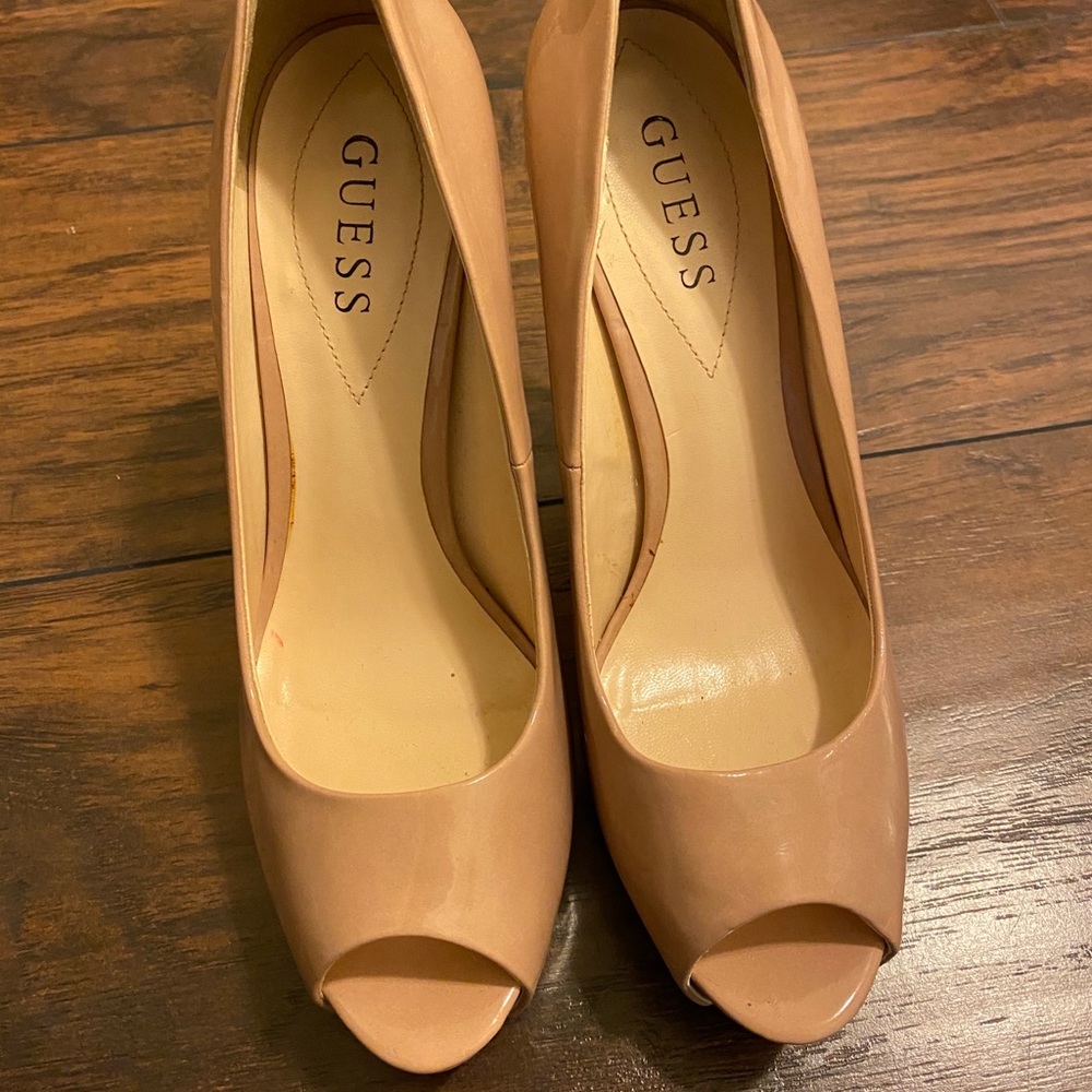 Guess open toes heels